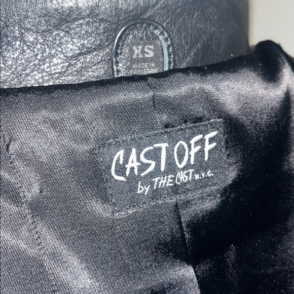 The Cast - Picture 11 of 12